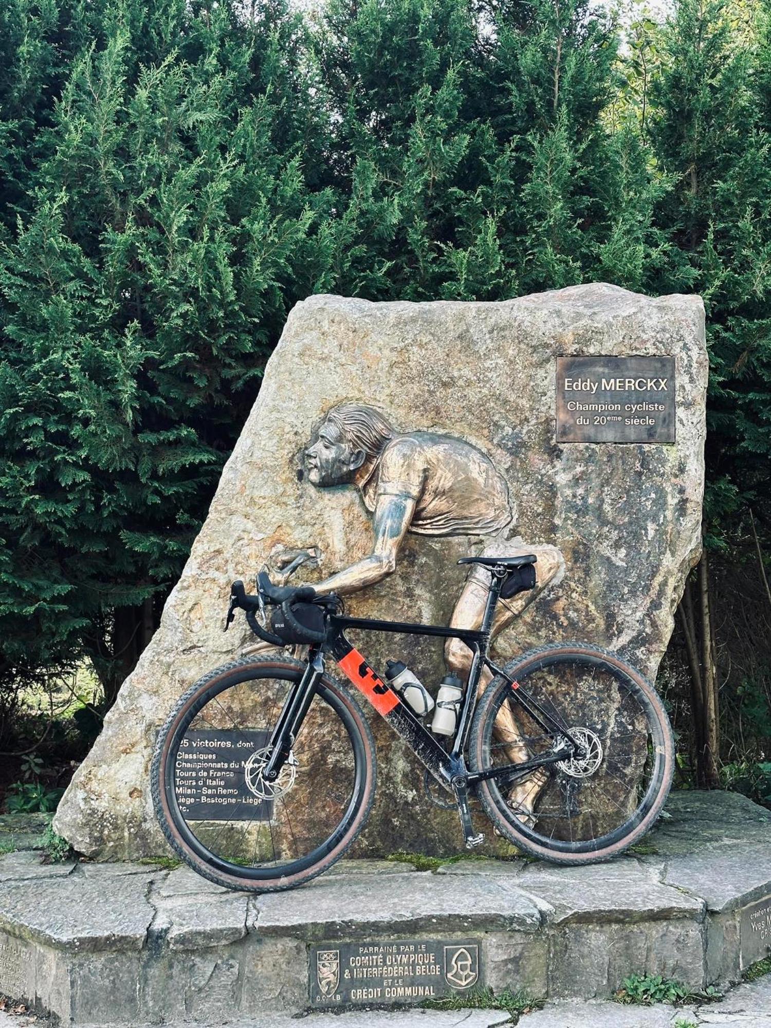 Le Coffee Ride Cycling Cafe Hotel Stavelot Exterior foto